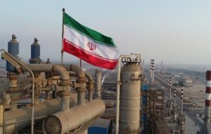 تولید نفت ایران به بالاترین رقم طی ۵ سال گذشته رسید