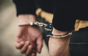 کارمند رشوه‌گیر در شهریار دستگیر شد