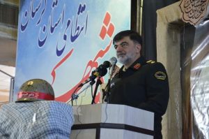 فرمانده کل انتظامی کشور؛ ادامه راه شهدا سربلندی ملت ایران را تضمین می‌کند / لرستان یادآورخاطرات سلحشورهای در دوران دفاع از کشور
