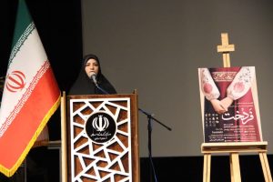 مدیر کل فرهنگ و ارشاد اسلامی لرستان مطرح کرد ؛  جشنواره‌های مد و لباس جلوه‌ای از بازخوانی داشته‌های بومی و محلی