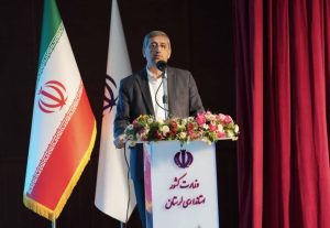 استاندار لرستان تاکید کرد ؛ استفاده از خرد جمعی و برنامه محوری برای توسعه همه‌جانبه استان/اولویت ما معیشت و ایجاد شغل است