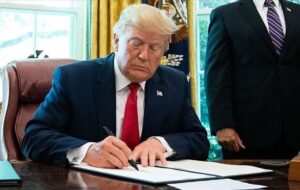 ترامپ، تحریم‌ها علیه روسیه را تمدید کرد