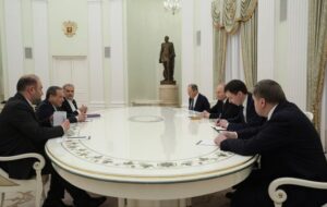 دیدار عراقچی با رئیس‌جمهور روسیه و ابلاغ پیام مقام معظم رهبری