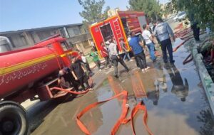 مهار آتش‌سوزی گسترده در شهرک صنعتی نصیرآباد