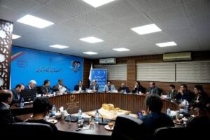 استاندار لرستان: توسعه زیرساخت‌های ارتباطی عامل رشد همه‌جانبه استان است