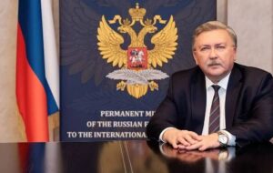 اولیانوف: اروپا برای خروج از بن‌بست اسنپ‌بک استراتژی ندارد