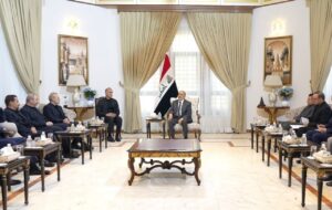 تقویت روابط تهران-بغداد؛ محور گفتگوی رئیس پارلمان عراق و دبیر شورای عالی امنیت ملی ایران