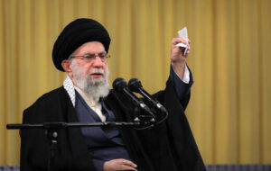 رهبر انقلاب: بمب هسته‌ای نداریم و نخواهیم داشت