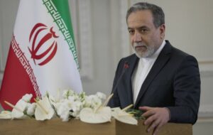 عراقچی: در صورت اجرای اسنپ‌بک توافق با آژانس از اعتبار خواهد افتاد