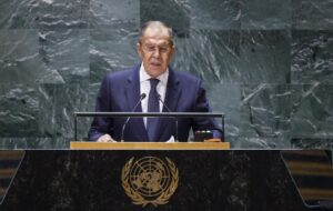 لاوروف: بازگرداندن تحریم‌ها علیه ایران و استفاده از مکانیسم پس‌ گشت غیر قانونی است