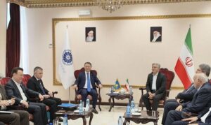 رئیس اتاق بازرگانی لرستان:  پنج قلم اصلی صادرات ایران به قزاقستان در این استان تولید می‌شود