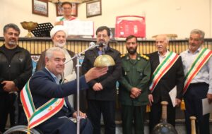 زنگ آغاز هفته تربیت‌بدنی و ورزش در زورخانه شهید فهمیده قم نواخته شد