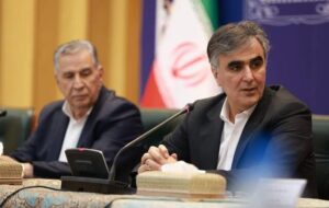 فرزین: عرضه ارز با نرخ توافقی در بازار دوم مرکز مبادله افزایش خواهد یافت