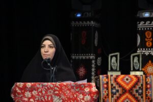 مدیرکل فرهنگ و ارشاد اسلامی لرستان: لرستان ظرفیت تبدیل شدن به قطب نمایش‌های آیینی کشور را دارد / تأکید بر تقویت اقتصاد تئاتر