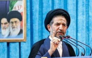 ابوترابی فرد: باید رئیس جمهور و دولت را یاری کنیم