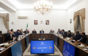 دولت برای اصلاحات احتمالی در مصوبه بنزین به نفع مردم آمادگی دارد