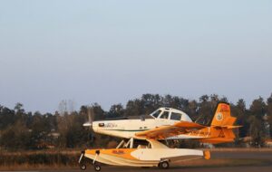 هواپیماهای اطفاء حریق ترکیه در فرودگاه نوشهر فرود آمد