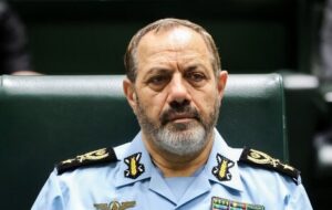 وزیر دفاع: تولیدات دفاعی کشور اکنون بالاتر از سطح جنگ ۱۲ روزه است