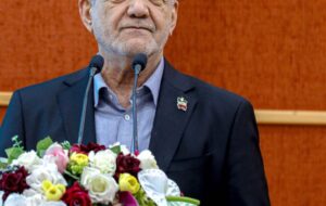 پزشکیان: دولت مسیر خدمت و پیشرفت را با جدیت دنبال می‌کند