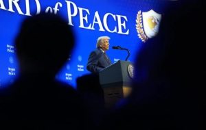 رویترز: ترامپ خواستار توافق با ایران است