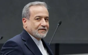 عراقچی: جمعه تفاهمنامه ایران و آمریکا امضا می‌شود