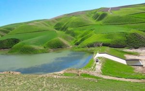 مدیرکل منابع طبیعی و آبخیزداری لرستان:  سالانه ۲۰۰ میلیارد تومان برای اجرای طرح‌های آبخیزداری در استان نیاز است / هر هکتار آبخیزداری، ۵۳۰ مترمکعب آب ذخیره می‌کند