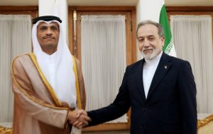 دیدار نخست‌وزیر قطر با عراقچی