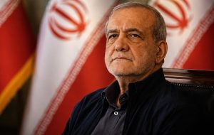 رئیس‌جمهور: صرفه‌جویی مصرف بنزین باید از دولتی‌ها شروع شود