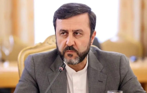 غریب‌آبادی: ترامپ دچار توهم و هذیان شده و باید درمان شود