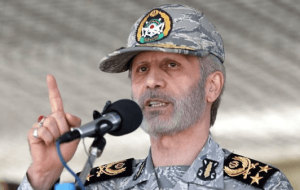 فرمانده کل ارتش: به هر اقدام دشمن با قدرت واکنش نشان می‌دهیم