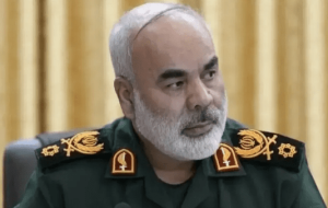 فرماندۀ نیروی زمینی سپاه خطاب به دشمن: ما منتظریم!